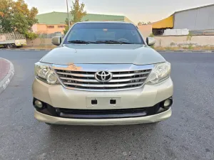 2013 Toyota Fortuner in dubai