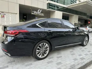 2015 هيونداي جينيسيس