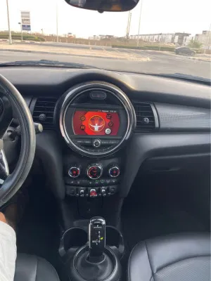 2020 ميني كوبيه 