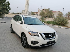 2019 Nissan Pathfinder in dubai