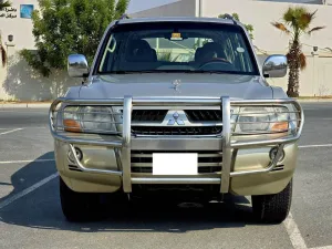 2005 Mitsubishi Pajero