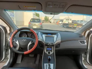 2012 Hyundai Avante