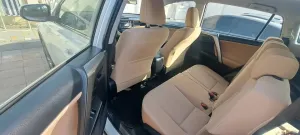 2017 تويوتا راف ٤