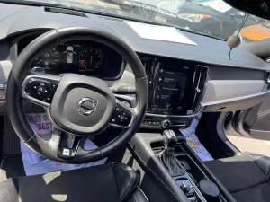 2019 Volvo S90