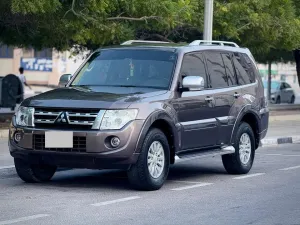 2012 ميتسوبيشي باجيرو
