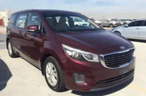 2016 Kia Carnival in dubai