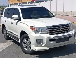 2015 Toyota Land Cruiser in dubai