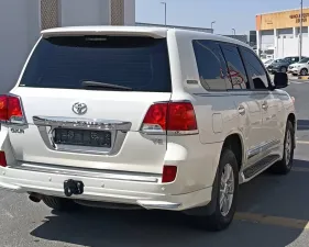 2015 Toyota Land Cruiser