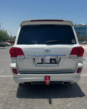 2015 Toyota Land Cruiser