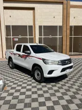 2016 Toyota Hilux in dubai