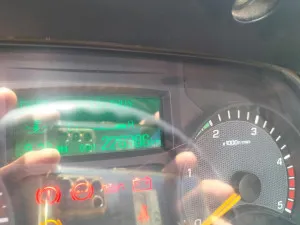 2021 ميتسوبيشي كانتر