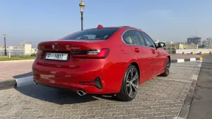 2021 بي أم دابليو الفئة - 3