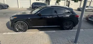 2018 Infiniti QX70