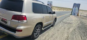 2013 Lexus LX 570