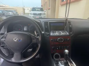 2013 Infiniti G37