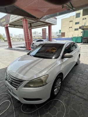 2015 نيسان سنترا in dubai
