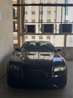 2019 Chrysler 300