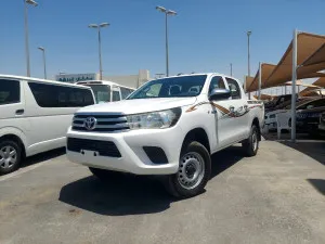 2017 Toyota Hilux in dubai