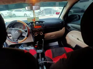 2014 ميتسوبيشي ميراج