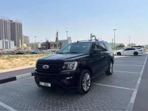 2019 Ford Expedition in dubai