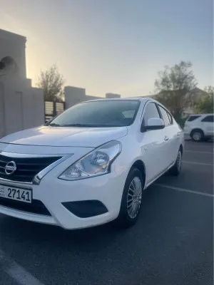 2023 نيسان صني in dubai