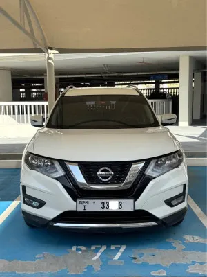 2020 نيسان اكس تريل in dubai