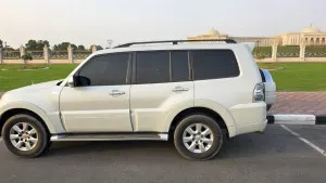2014 Mitsubishi Pajero
