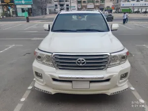 2008 Toyota Land Cruiser in dubai