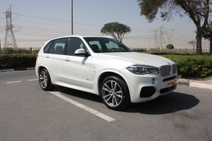 BMW X5 50i M kit 2017 120000km 169000dhs