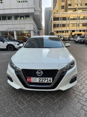 2020 نيسان آلتيما in dubai