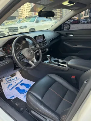 2020 Nissan Altima