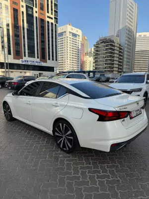 2020 Nissan Altima