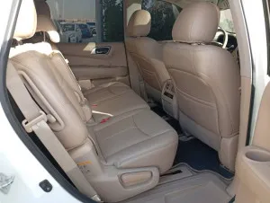 2015 نيسان باثفايندر 