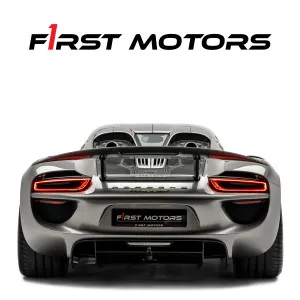 2015 Porsche 918 Spyder