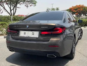 2021 بي أم دابليو الفئة - 5 