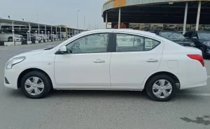2020 نيسان صني