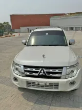 2014 Mitsubishi Pajero in dubai