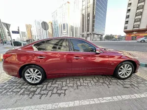 2015 Infiniti Q50