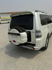 2014 Mitsubishi Pajero