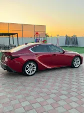 2021 Lexus IS
