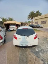 2011 مازدا 2