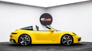 2021 بورش 911 كاريرا