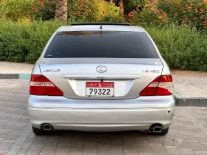 2005 لكزس آل آس ٤٣٠