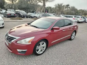 2015 نيسان آلتيما in dubai