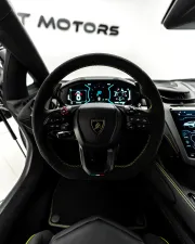 2024 Lamborghini Revuelto