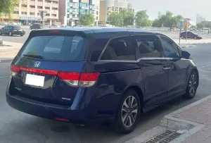 2015 هوندا أوديسي 