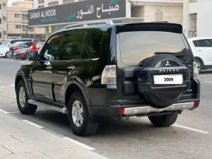 2009 ميتسوبيشي باجيرو