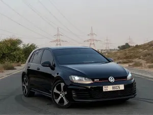 2015 Volkswagen Golf in dubai