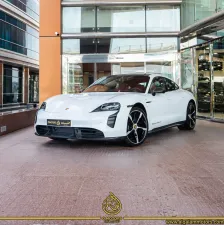 2020 Porsche Panamera in dubai