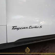 2020 بورش باناميرا